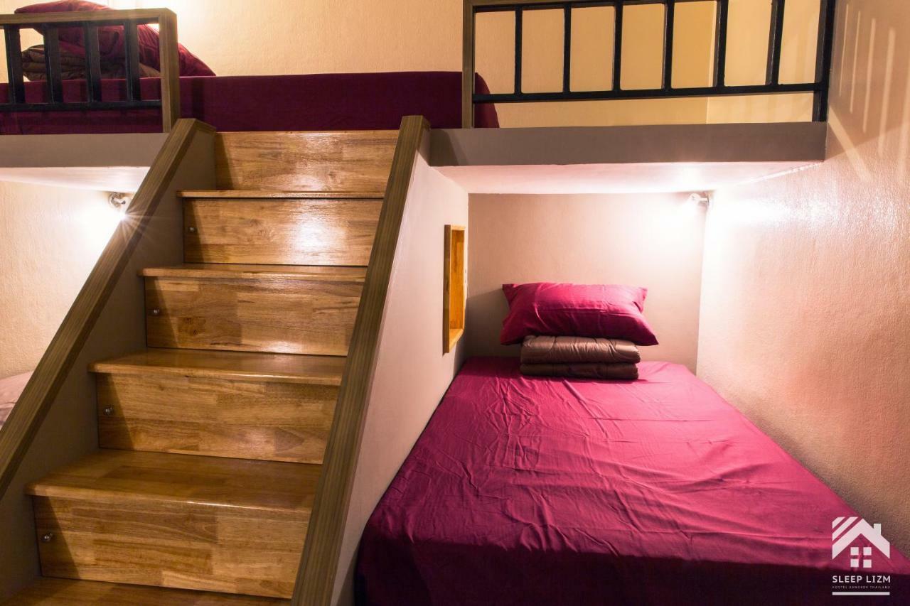 Sleeplizm Hostel (Adults Only) Bangkok Exterior photo