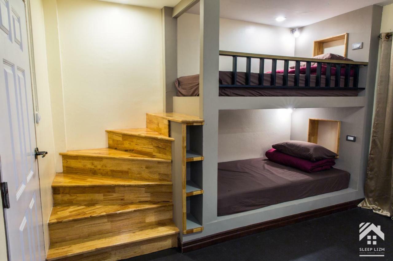 Sleeplizm Hostel (Adults Only) Bangkok Exterior photo